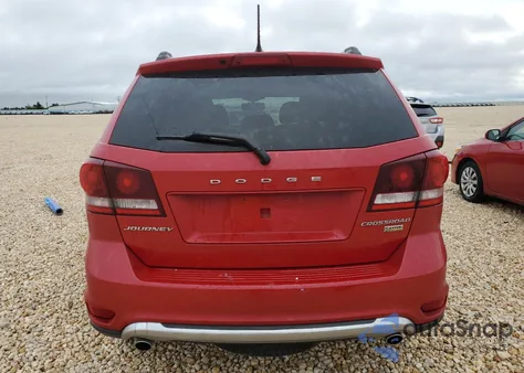 2018 Dodge Journey Crossroad from USA, damaged, VIN 3C4PDCGG2JT156746